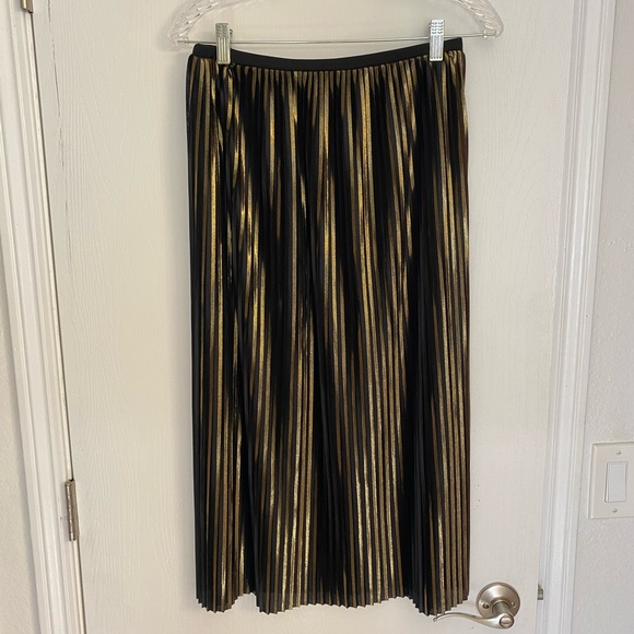 Silence+Noise Gold Pleated Skirt - Picture 1 of 5